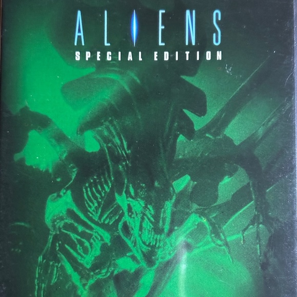 Other - Aliens DVD (Special Edition) w/ Bonus Features Sigourney Weaver, James Cameron​
